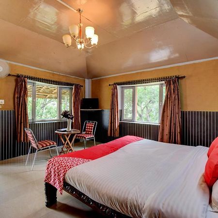 Oyo 43476 Vatika Resort Shimla Eksteriør bilde