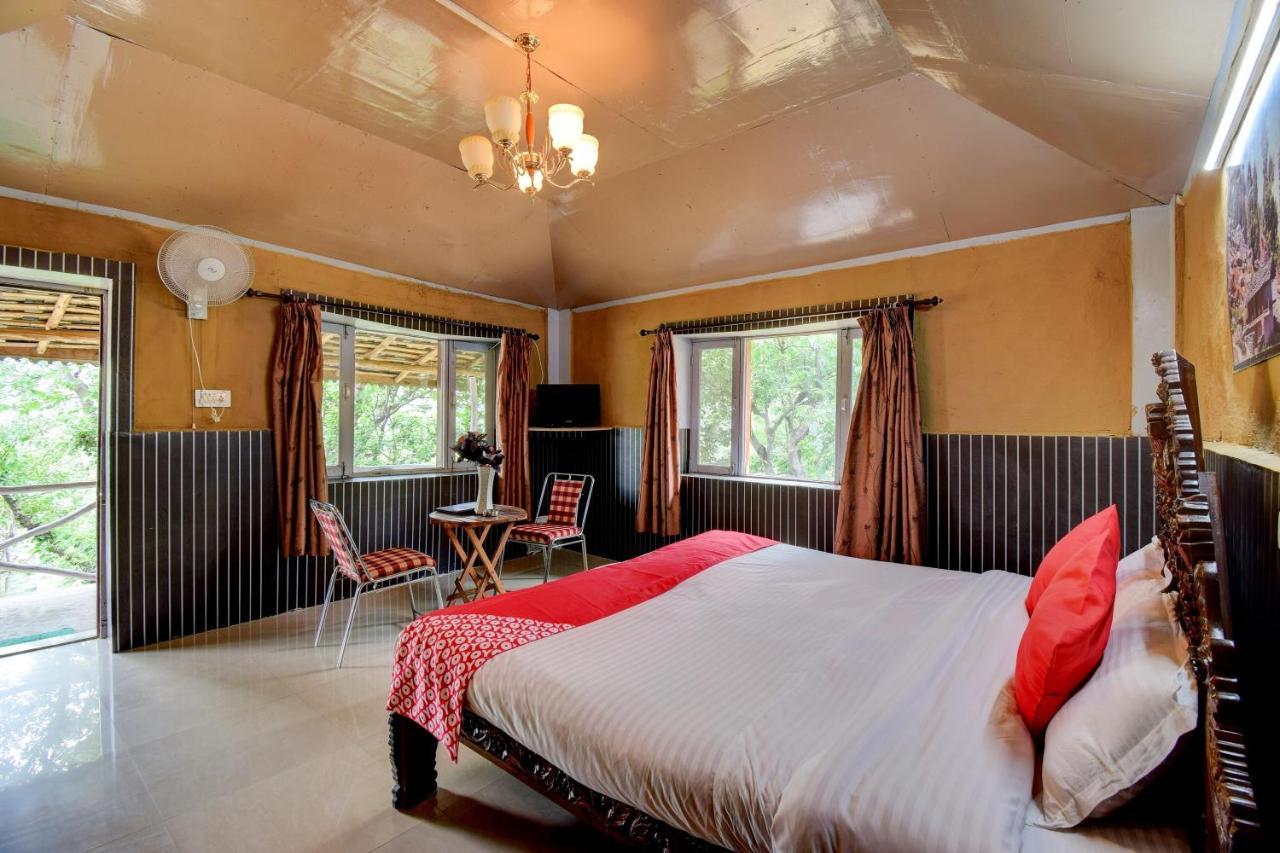 Oyo 43476 Vatika Resort Shimla Eksteriør bilde