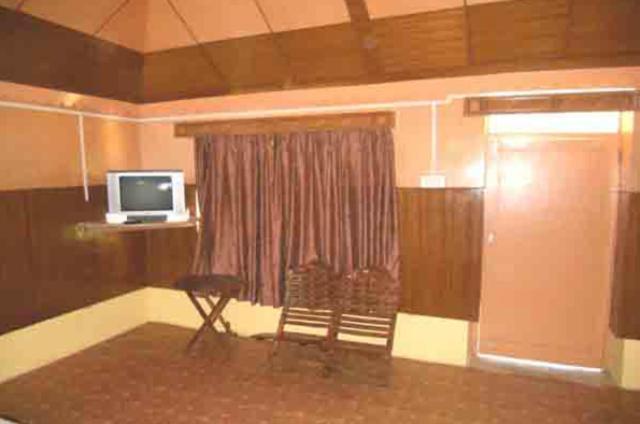 Oyo 43476 Vatika Resort Shimla Rom bilde