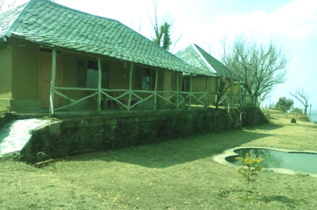 Oyo 43476 Vatika Resort Shimla Eksteriør bilde